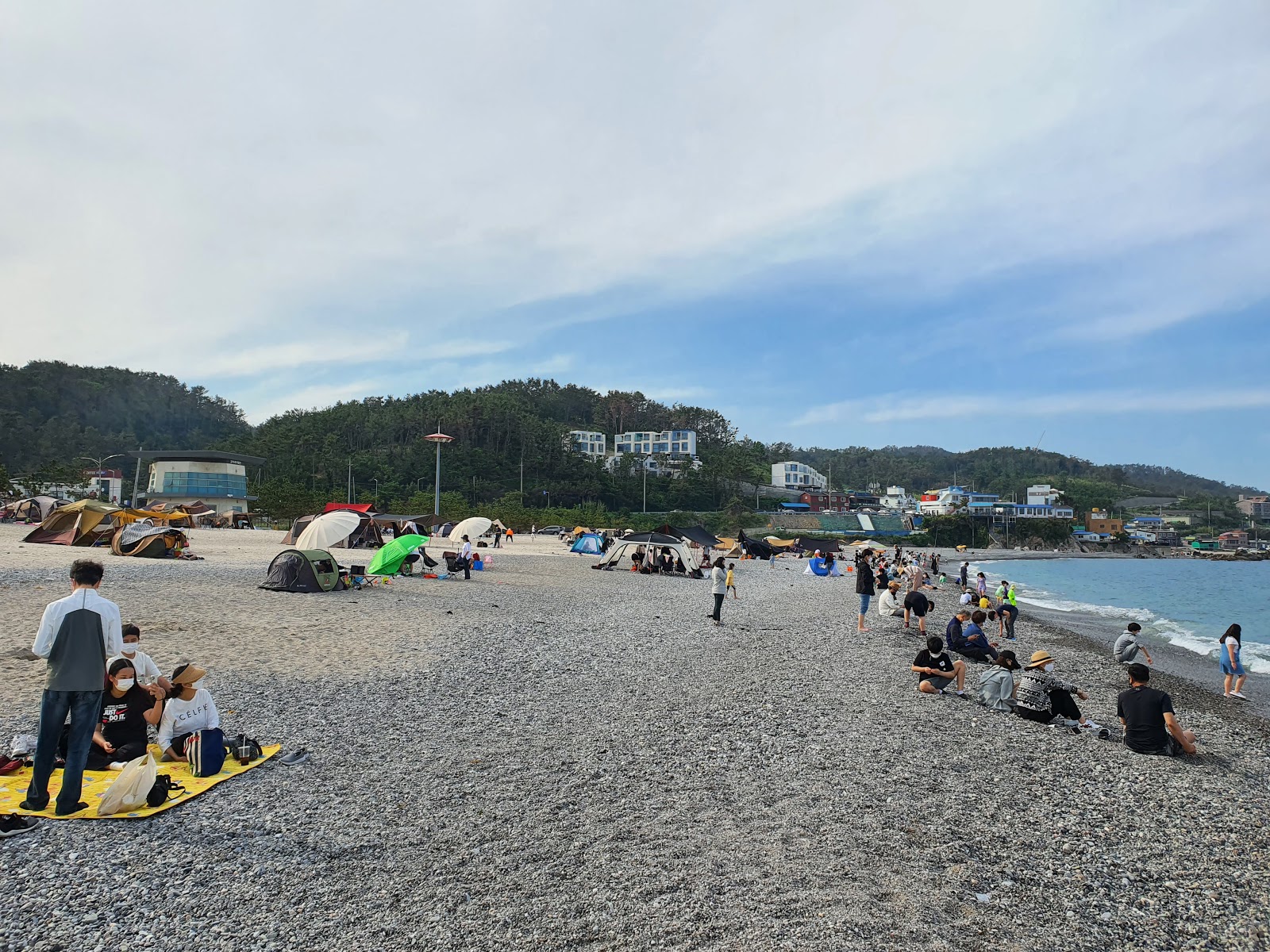 Foto van Oryu Beach en de nederzetting