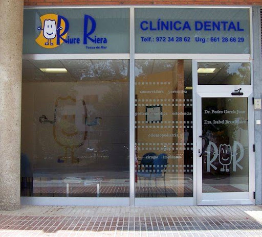 CLINICA DENTAL RIURE RIERA en Tossa de Mar, Girona