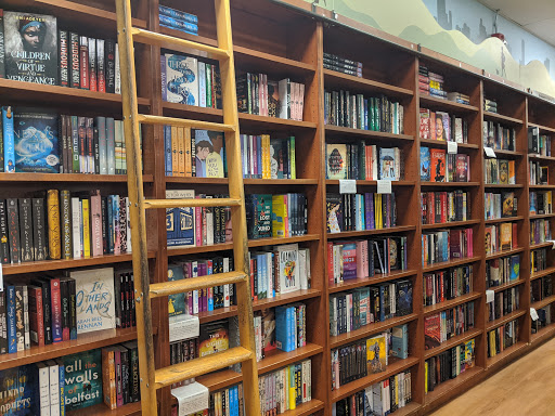 Book Store «Wellesley Books», reviews and photos, 82 Central St, Wellesley, MA 02482, USA