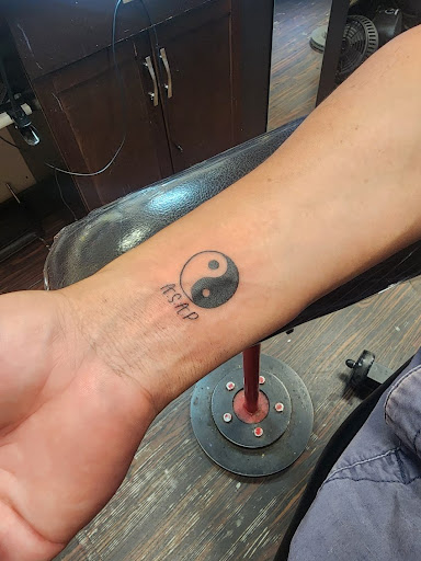 Explore negative space tattoo ideas, creative tattoo ideas in Castle Rock, available at Summit Tattoo and Piercing