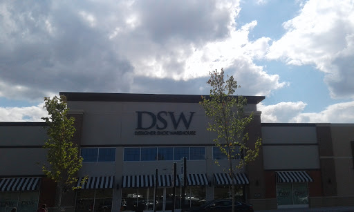 Shoe Store «DSW Designer Shoe Warehouse», reviews and photos, 10060 Reisterstown Rd, Owings Mills, MD 21117, USA
