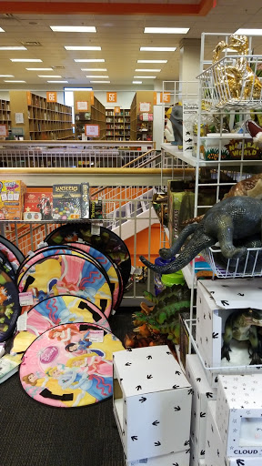 Used Book Store «2nd & Charles», reviews and photos, 1 W Flatiron Crossing Dr, Broomfield, CO 80021, USA