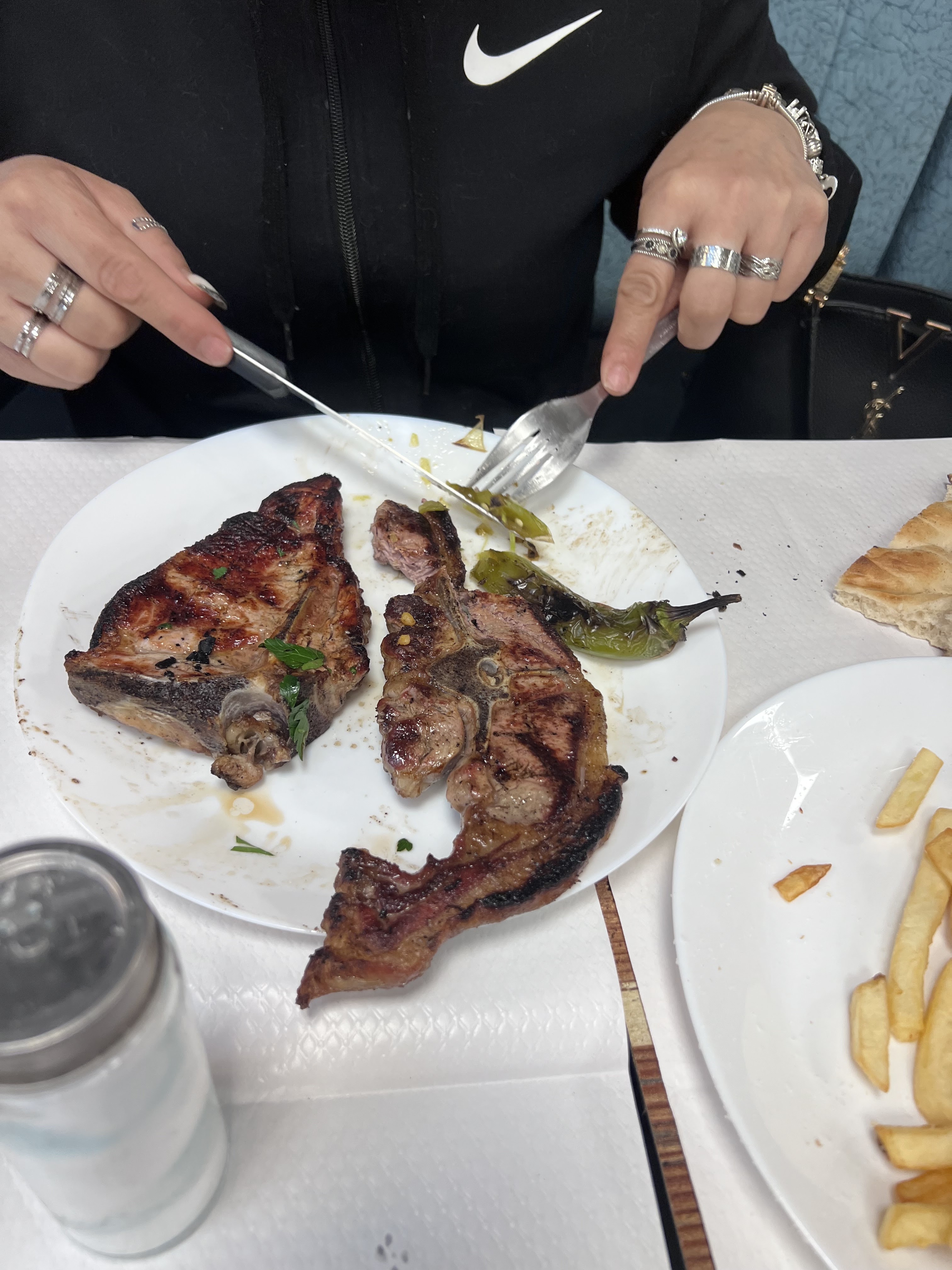 Photo n° 4 de l'avis de Malik.a fait le 08/05/2024 à 15:02