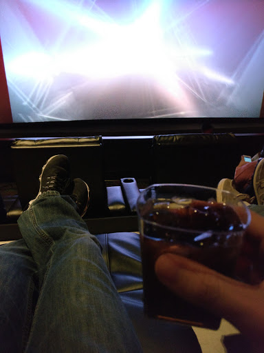 Movie Theater «B&B Theatres Shawnee 18», reviews and photos, 16301 Midland Dr, Shawnee, KS 66217, USA