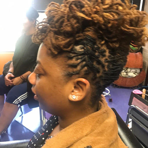 Beauty Salon «A Total U Salon*A Natural You», reviews and photos, 745 Bradfield Rd, Houston, TX 77060, USA