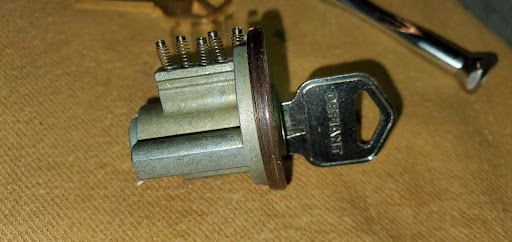 Locksmith «Key Zone Locksmith», reviews and photos, 20902 Roscoe Blvd, Canoga Park, CA 91304, USA