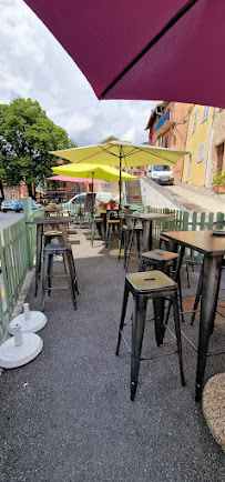 Atmosphère du Restaurant Les Arcades à Belvédère - n°5