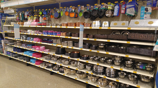 Pet Supply Store «PetSmart», reviews and photos, 1196 W Olive Ave, Merced, CA 95348, USA