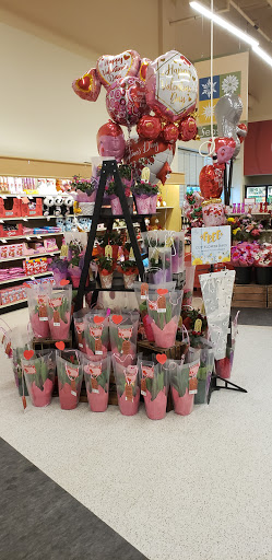 Supermarket «Weis Markets», reviews and photos, 4521 William Penn Hwy, Mifflintown, PA 17059, USA