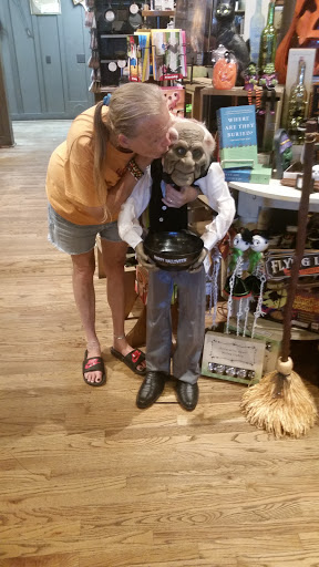 American Restaurant «Cracker Barrel Old Country Store», reviews and photos, 80 Alamo Dr, London, KY 40741, USA