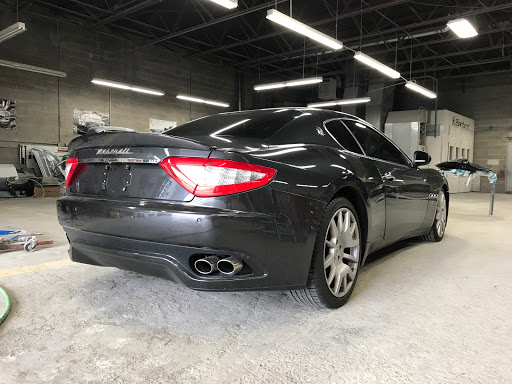 Auto Repair Shop «Rizza Body Shop», reviews and photos, 485 S River Rd, Des Plaines, IL 60016, USA