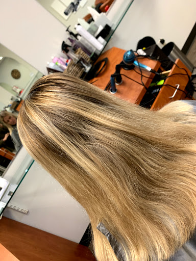Hair Salon «Salon 106», reviews and photos, 8425 SE 68th St, Mercer Island, WA 98040, USA