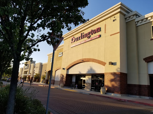 Clothing Store «Burlington Coat Factory», reviews and photos, 3671 N Freeway Blvd, Sacramento, CA 95834, USA