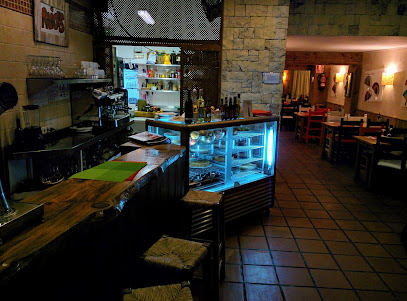 Restaurante Raíces - Av. Pablo Picasso, 30, 18008 Granada, Spain