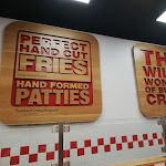 Photo n° 3 de l'avis de Discuisto.i fait le 26/04/2022 à 15:22 pour Five Guys Lille Béthune à Lille