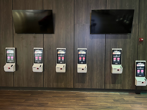 Movie Theater «Cobb Theatres», reviews and photos, 11701 Lake Victoria Gardens Ave #1201, Palm Beach Gardens, FL 33410, USA