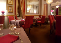 Atmosphère du Restaurant français LE SAGITTAIRE MONTMARTRE à Paris - n°7