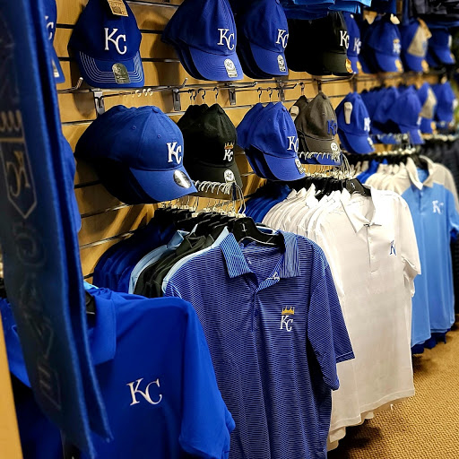 Sportswear Store «Rally House Boardwalk», reviews and photos, 8650 N Boardwalk Ave, Kansas City, MO 64154, USA