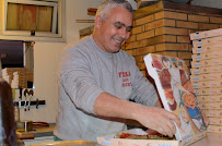 Photos du propriétaire du Pizzeria Pizzas Chez Albert « BARJAC » - n°8