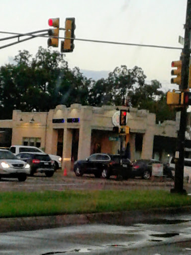 Bar «Wine Cafe», reviews and photos, 301 N Riverfront Dr, Mankato, MN 56001, USA