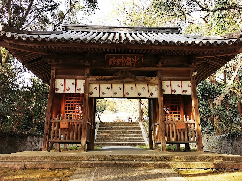 牛窓神社 随神門