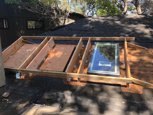 Barragan Roofing in East Palo Alto, California