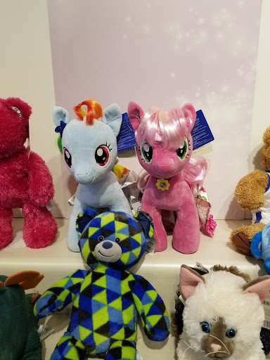 Toy Store «Build-A-Bear Workshop», reviews and photos, 4130 Summit Plaza Dr, Louisville, KY 40241, USA