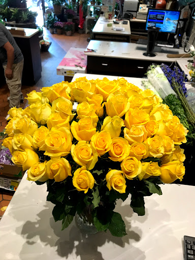 Florist «Anthony Flower Shop», reviews and photos, 4034 Broadway, New York, NY 10032, USA