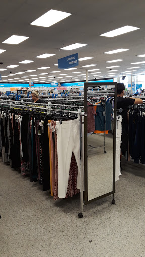 Clothing Store «Ross Dress for Less», reviews and photos, 212 Towne Center Dr, Compton, CA 90220, USA