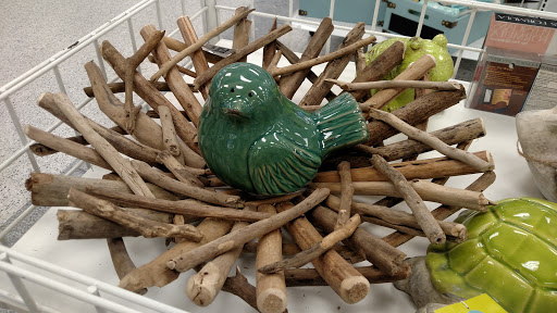 Clothing Store «Ross Dress for Less», reviews and photos, 1082 S Mt Vernon Ave, Colton, CA 92324, USA