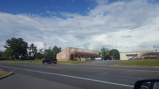 Winery «Stonehaus Winery», reviews and photos, 2444 Genesis Rd # 103, Crossville, TN 38571, USA