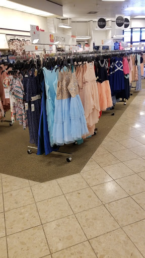 Department Store «Peebles», reviews and photos, 455 Madison Square Dr, Madisonville, KY 42431, USA