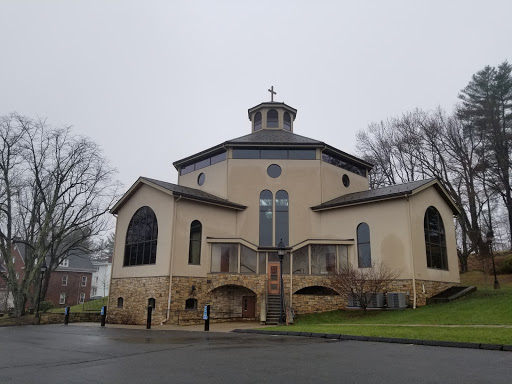 Holy Apostles College and Seminary