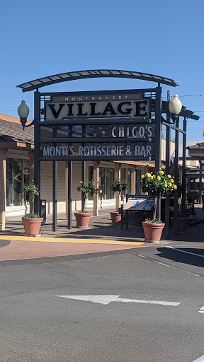 Shopping Mall «Montgomery Village Shopping Center», reviews and photos, 911 Village Ct, Santa Rosa, CA 95405, USA