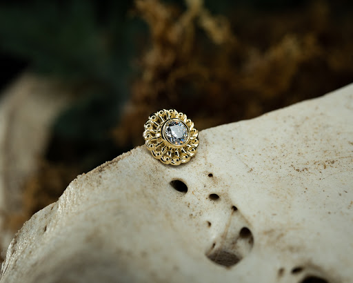 Tattoo Shop «High Priestess Piercing & Tattoo», reviews and photos, 525 E 13th Ave, Eugene, OR 97401, USA