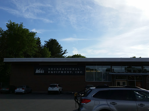 Camping Store «REI», reviews and photos, 279 Salem St, Reading, MA 01867, USA