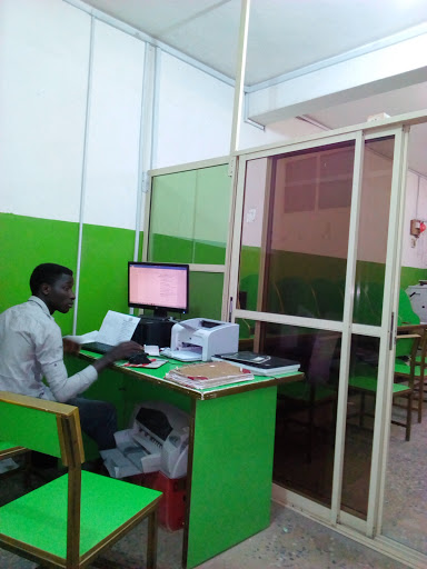 Yan Albarka Internet Cafe & Business Centre, Gidan Buhari, Zoo Rd, Kano, Nigeria, Eye Care Center, state Kano