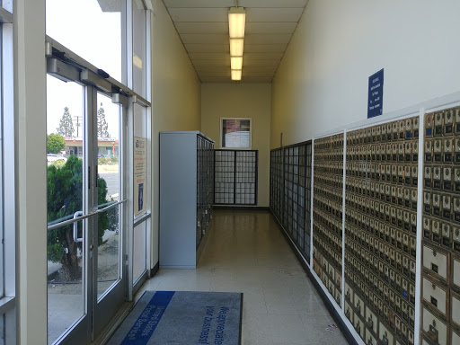 Post Office «United States Postal Service», reviews and photos, 10191 Linden Ave, Bloomington, CA 92316, USA