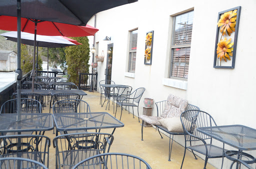 Restaurant «Daily Dish Cafe & Catering», reviews and photos, 2205 Hillsboro Rd, Franklin, TN 37069, USA