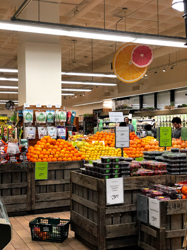 Grocery Store «Whole Foods Market», reviews and photos, 2101 Northern Blvd, Manhasset, NY 11030, USA