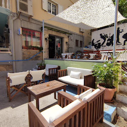 Arodo Cafe Bar