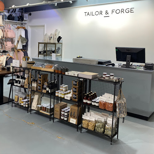 TAILOR & FORGE - Appliance store