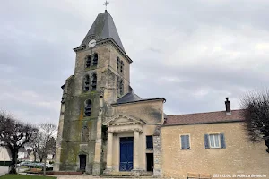 Eglise Saint-Nom image