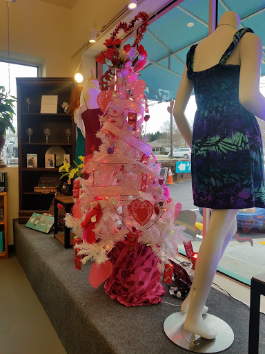 Thrift Store «Out Of The Closet Thrift Store», reviews and photos, 1858 Cheshire Bridge Rd NE, Atlanta, GA 30324, USA