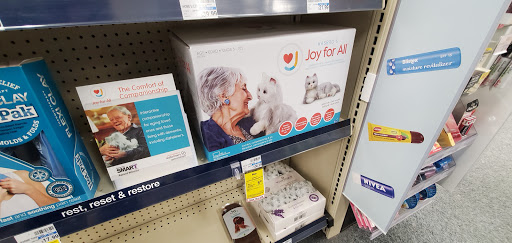 Drug Store «CVS», reviews and photos, 121 E Lake St, Bloomingdale, IL 60108, USA