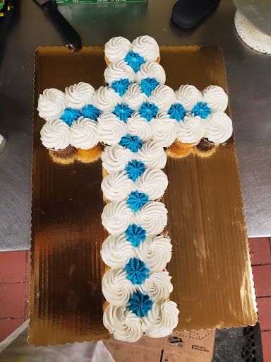 Supermarket «Giant Eagle Supermarket», reviews and photos, 581 Pittsburgh Rd, Uniontown, PA 15401, USA