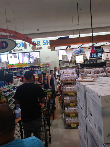 Supermarket «Trenton Food Bazaar Supermarket», reviews and photos, 635 S Clinton Ave, Trenton, NJ 08611, USA