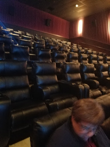 Movie Theater «Aksarben Cinema», reviews and photos, 2110 S 67th St, Omaha, NE 68106, USA