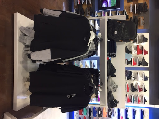 Shoe Store «Shoe Palace», reviews and photos, 1065 Brea Mall, Brea, CA 92821, USA