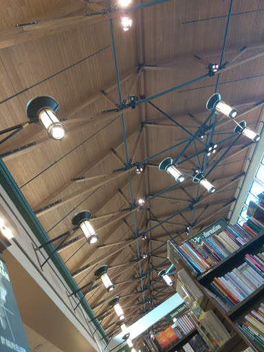 Book Store «Barnes & Noble», reviews and photos, 235 Daniel Webster Hwy, Nashua, NH 03060, USA